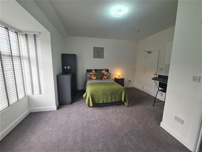 Picture 12